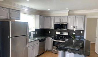 416 VEITCH St S 307, Arlington, VA 22204