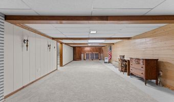 630 W CAPITOL Dr, Appleton, WI 54911