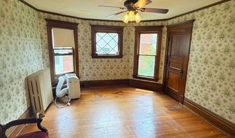 26 Elmwood Pl, Athens, OH 45701