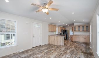 843 High St 14B, Candia, NH 03034