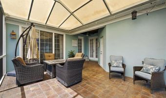 5312 GOLDEN ISLES Dr, Apollo Beach, FL 33572