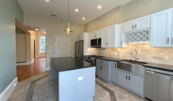 318 BAINBRIDGE St, Philadelphia, PA 19147
