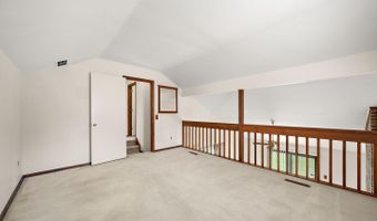 8 SIGNAL HILL Dr, Hockessin, DE 19707