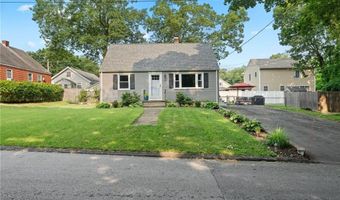 103 Everglade Ave, Warwick, RI 02886