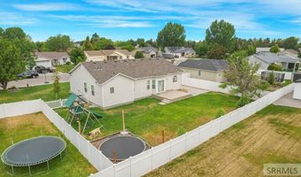 2320 Windsor Dr, Blackfoot, ID 83221