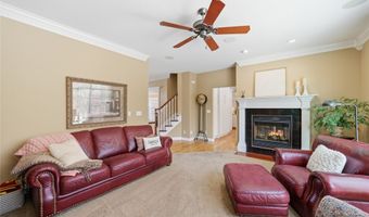 709 NE Georgetown Ct, Ankeny, IA 50021