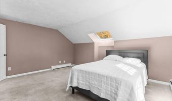 2 Westerly Dr, Bourne, MA 02532