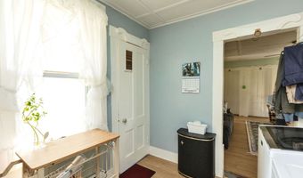 15 Main St, Allenstown, NH 03275