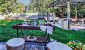 82 Kempson Pl, Metuchen, NJ 08840