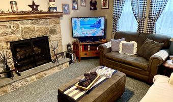 106 Burnshaw Ln, Albrightsville, PA 18210