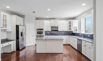 22247 WATERBERRY Ter, Ashburn, VA 20148