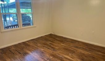 214 Hemphill St, Hico, TX 76457