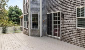 68 Delta Dr, North Kingstown, RI 02874