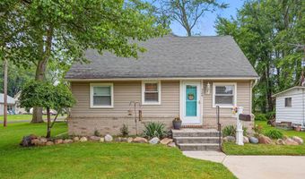 724 Columbia, Algonac, MI 48001