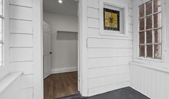 31 Bertha St, Albany, NY 12209