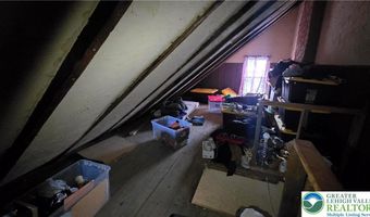 909 N 6th St, Allentown, PA 18102