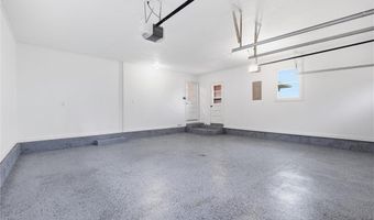 17341 N 158th St, Basehor, KS 66007