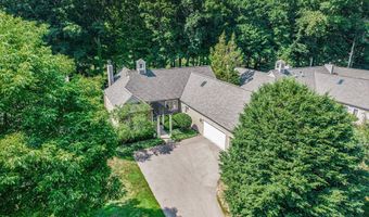 2736 Aspen Ct, Ann Arbor, MI 48108