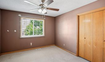 1517 SE Delaware Ave 2, Ankeny, IA 50021