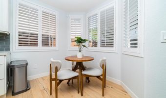 261 Chinquapin Ave, Carlsbad, CA 92008