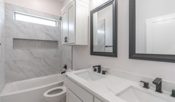 12500 Bristlecone Pine Blvd, Oklahoma City, OK 73142