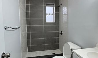 36-05 Vernon Blvd, Long Island City, NY 11106