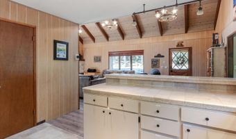 1945 Evergreen Ln, Arnold, CA 95223