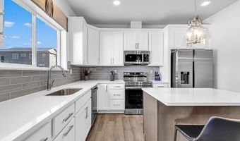 5106 SULLIVAN St, Cheyenne, WY 82009