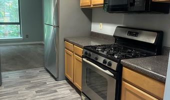 1713 GAINESVILLE St SE 101, Washington, DC 20020