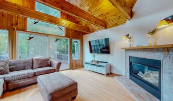 4 Highland Ave, Bethel, CT 06801