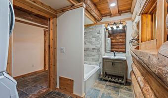 1142 Salee Creek Rd, Bayview, ID 83803
