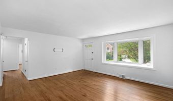 7408 MASONVILLE Dr, Annandale, VA 22003