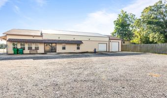 726 Veterans Memorial Dr, Abbeville, LA 70510