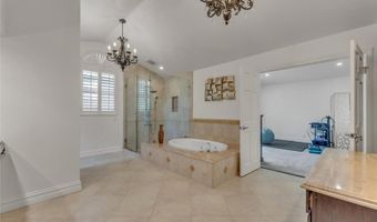6066 Lake Lindero Dr, Agoura Hills, CA 91301