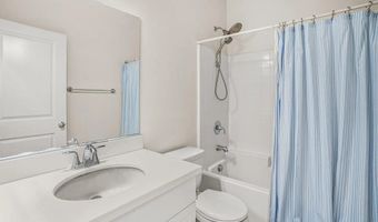 225 Royal Gln 408, Escondido, CA 92025