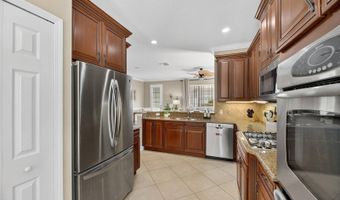 5312 Golden Isles Dr, Apollo Beach, FL 33572