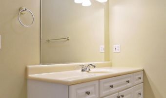 93 North Dr, Almo, KY 42020