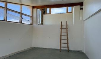 97 Calle Conejo, Arroyo Hondo, NM 87513