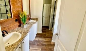 4754 10th St, Bell, FL 32619