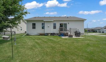 2914 SW Pleasant St, Ankeny, IA 50023