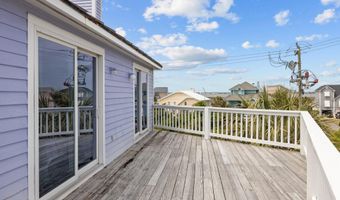 105 Island Quay Ct, Atlantic Beach, NC 28512