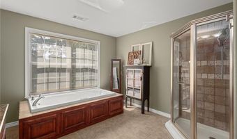 23 Cumbrian Dr, Bella Vista, AR 72714
