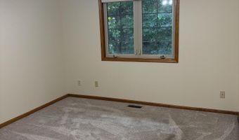 828 Highbanks Dr 21, Allegan, MI 49010