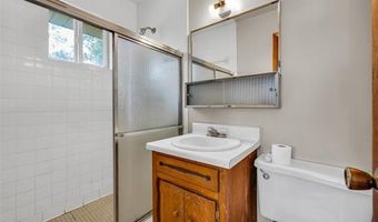 619 W 3rd St, Beggs, OK 74421
