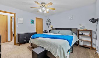 421 Manahan Dr, Angola, IN 46703