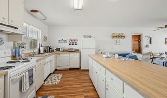 1651 Alligator Dr, Alligator Point, FL 32346