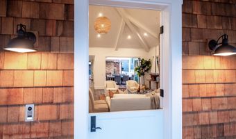 119 10th St, Del Mar, CA 92014