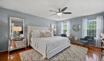 1011 WINGED FOOT Dr, Bowie, MD 20721