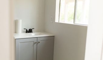 2600 W BLANCO Blvd, Bloomfield, NM 87413