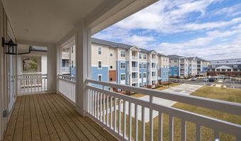 10530 Stony Bluff Dr 103, Ashland, VA 23005